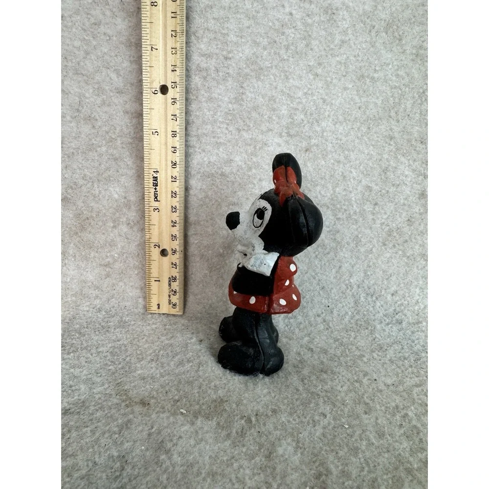 VINTAGE MINNIE MOUSE CAST IRON‎ COIN BANK DISNEY